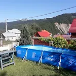 U Olgy ゲストハウス ヤレムチャ