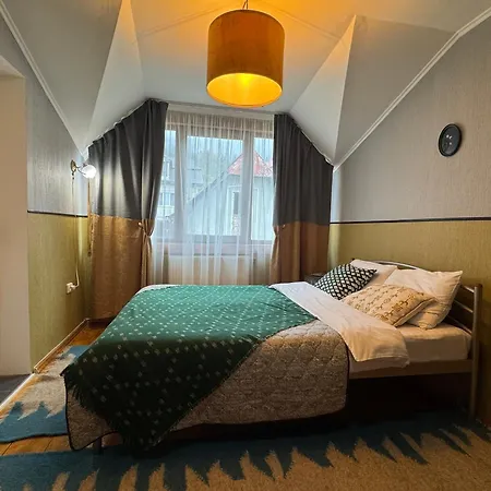 Sadyba U Olgy Yaremche