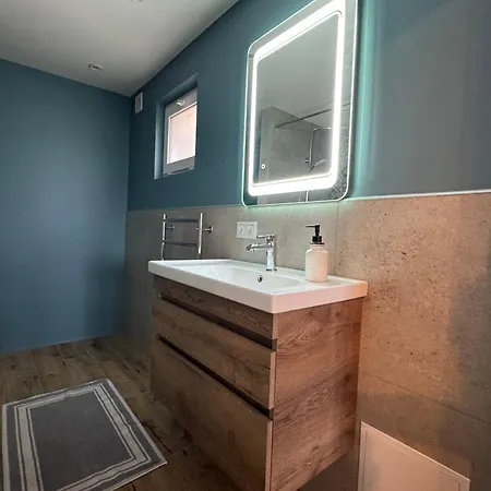 Sadyba U Olgy Guest house *